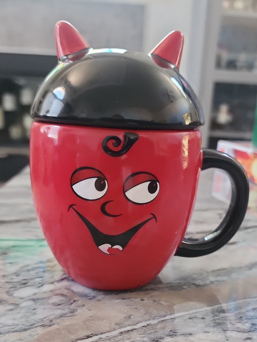 Russ Little Devil Mug/Cup Red With Lid